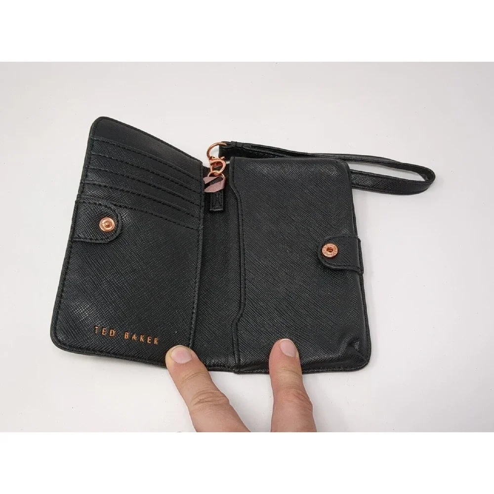 Ted Baker Bow Vinyl Patent Leather Black Purse Wallet VTG - Picture 6 of 8